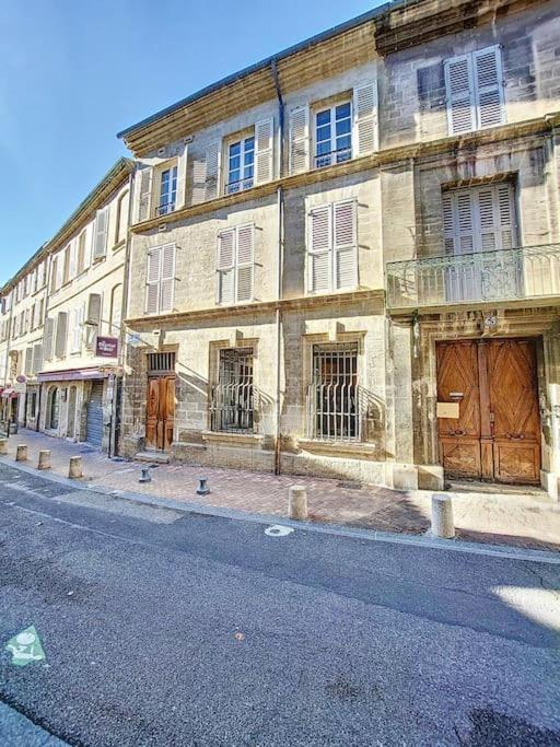 Le Toucan - 100M Palais Et Pont Avignon Extérieur photo